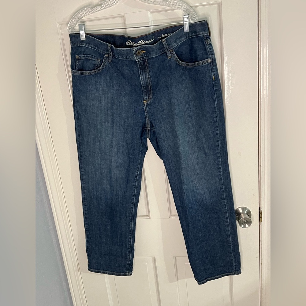 Eddie Bauer Relaxed Fit Jeans in Deep Blue